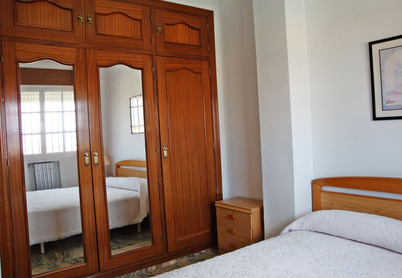 Villa/Dettached house in Alhaurin de la Torre - Villa Adelfa, Alhaurín de la Torre