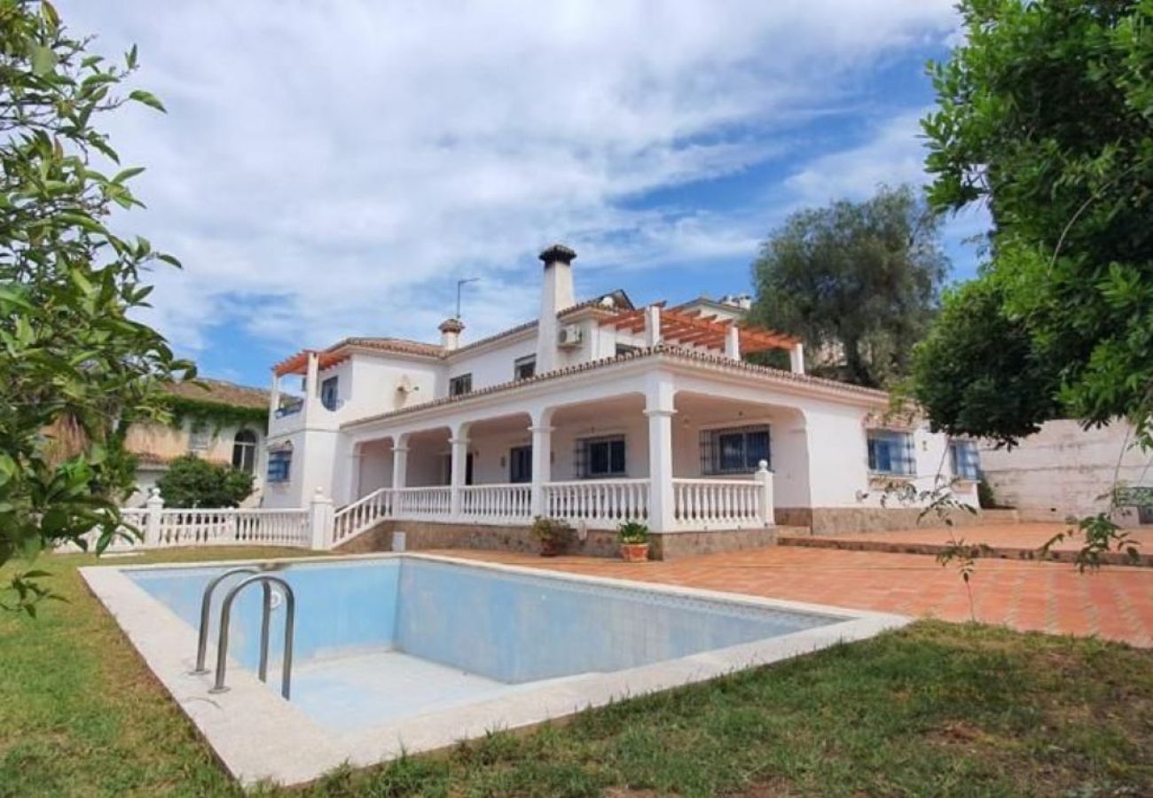 Villa/Dettached house in Alhaurin de la Torre - Villa El Lagar