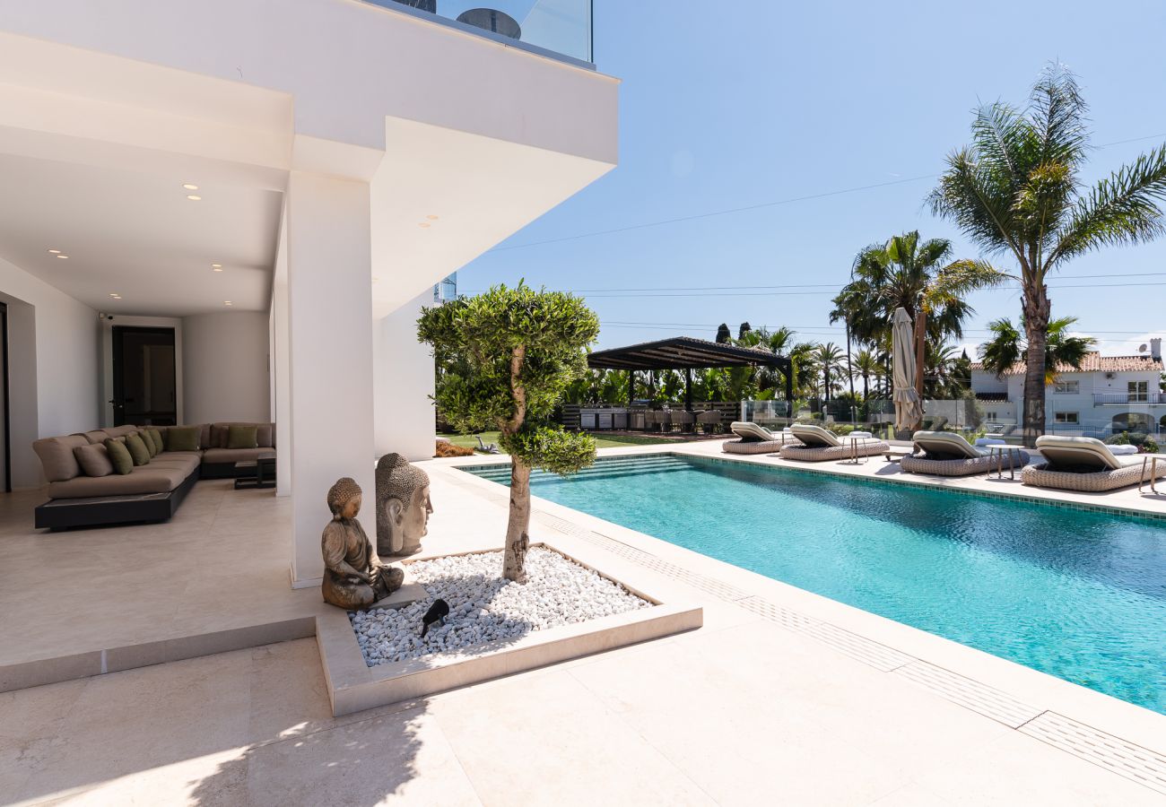 Villa à Marbella - Villa avec piscine à&nbsp;2 km&nbsp;de la plage