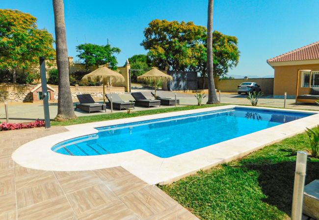 Villa à Alhaurin de la Torre - TESS Rancho Las Palmeras Villa à Alhaurin de la Torre - TESS Rancho Las Palmeras