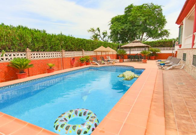 Villa à Alhaurin de la Torre - TESS Villa Smile  Villa à Alhaurin de la Torre - TESS Villa Smile