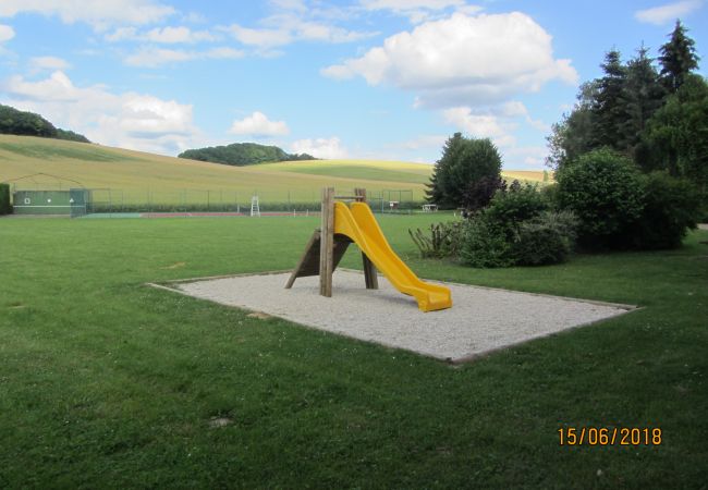 Appartement à Auxerre - Corps de ferme avec piscine à 1h30 de Paris Appartement à Auxerre - Corps de ferme avec piscine à 1h30 de Paris