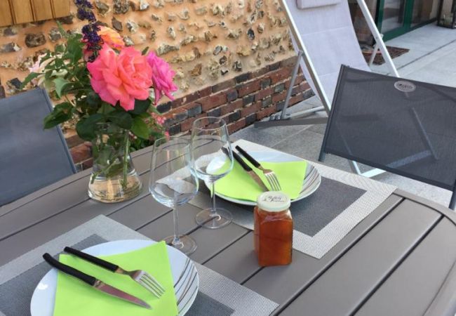 Appartement à Auxerre - Corps de ferme avec piscine à 1h30 de Paris Appartement à Auxerre - Corps de ferme avec piscine à 1h30 de Paris