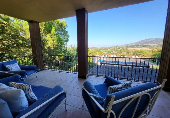 Villa à Alhaurin de la Torre - TESS CasAntillas con sabor a Las Antillas Villa à Alhaurin de la Torre - TESS CasAntillas con sabor a Las Antillas