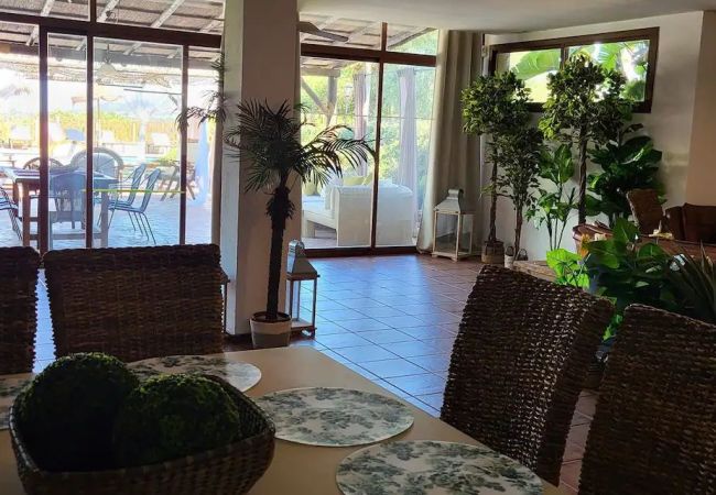 Villa à Alhaurin de la Torre - TESS CasAntillas con sabor a Las Antillas Villa à Alhaurin de la Torre - TESS CasAntillas con sabor a Las Antillas