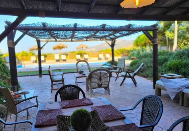 Villa à Alhaurin de la Torre - TESS CasAntillas con sabor a Las Antillas Villa à Alhaurin de la Torre - TESS CasAntillas con sabor a Las Antillas