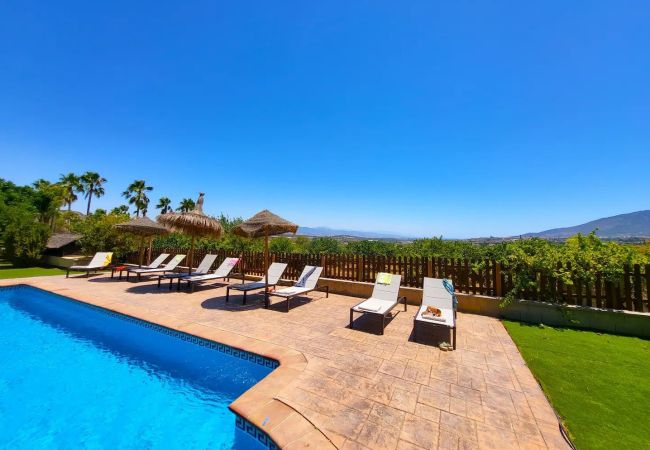 Villa à Alhaurin de la Torre - TESS CasAntillas con sabor a Las Antillas Villa à Alhaurin de la Torre - TESS CasAntillas con sabor a Las Antillas