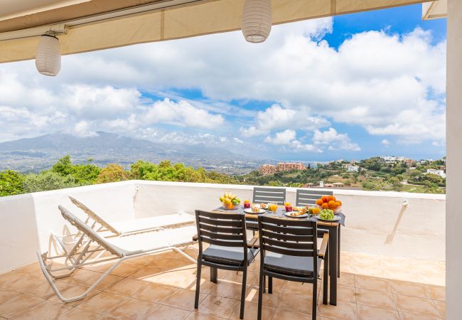 Appartement à Ojen - TESS Apartamento Jacarandas - Costa del Sol Appartement à Ojen - TESS Apartamento Jacarandas - Costa del Sol