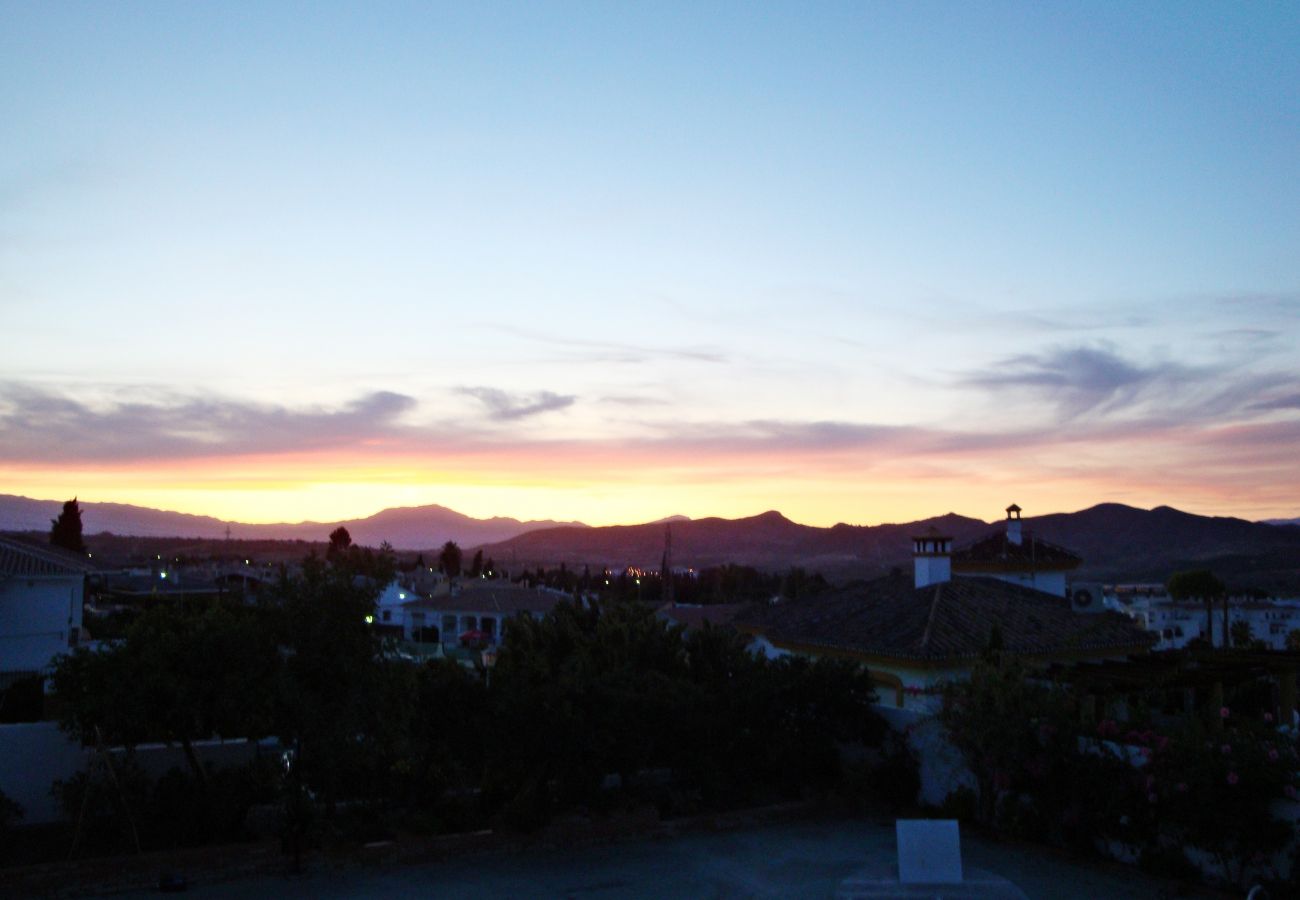 Villa en Alhaurin de la Torre - Villa Adelfa, Alhaurín de la Torre