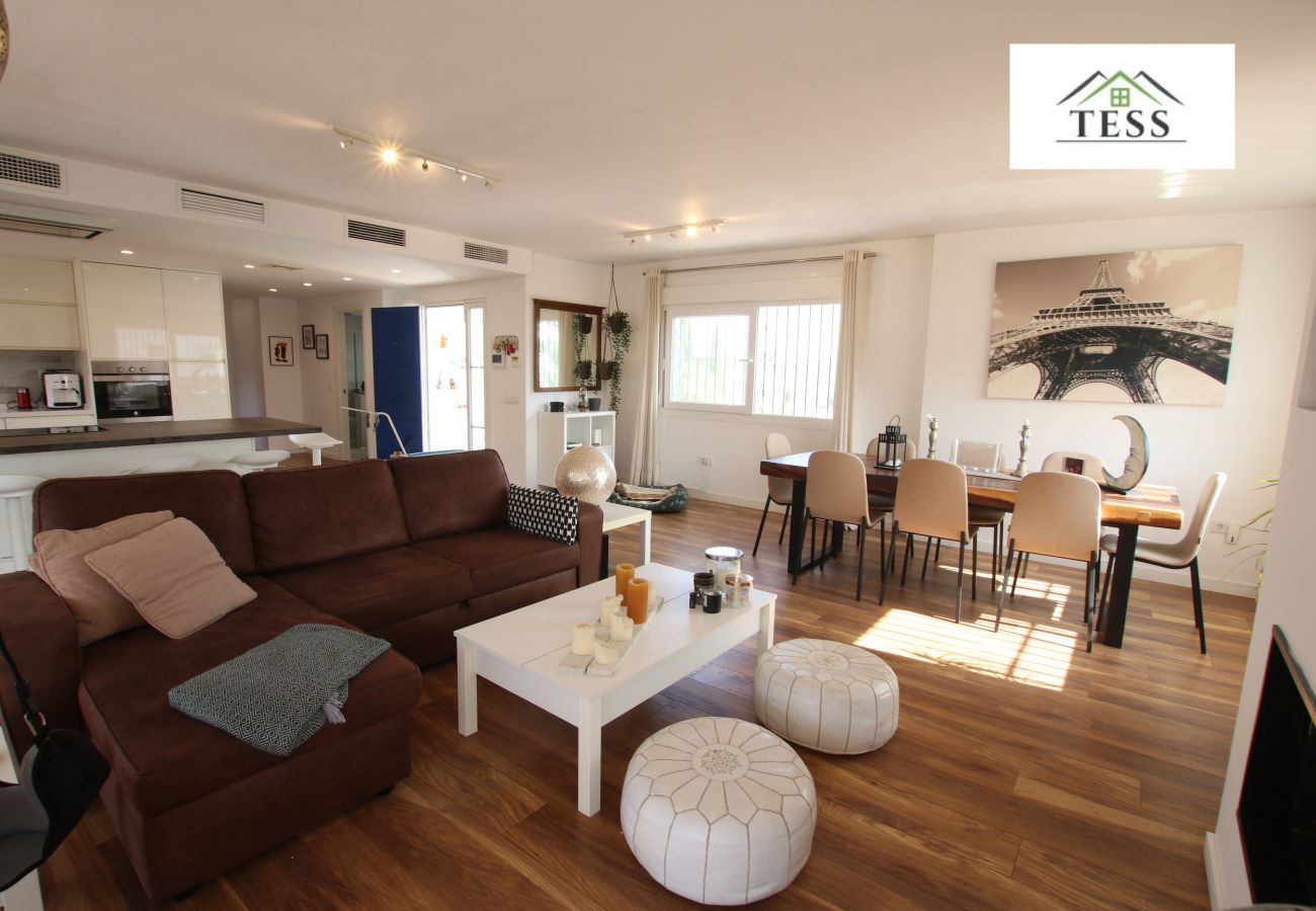 Casa en Alhaurin de la Torre - Chalet independiente en Pinos de Alhaurín