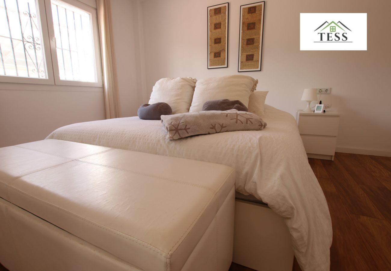 Casa en Alhaurin de la Torre - Chalet independiente en Pinos de Alhaurín