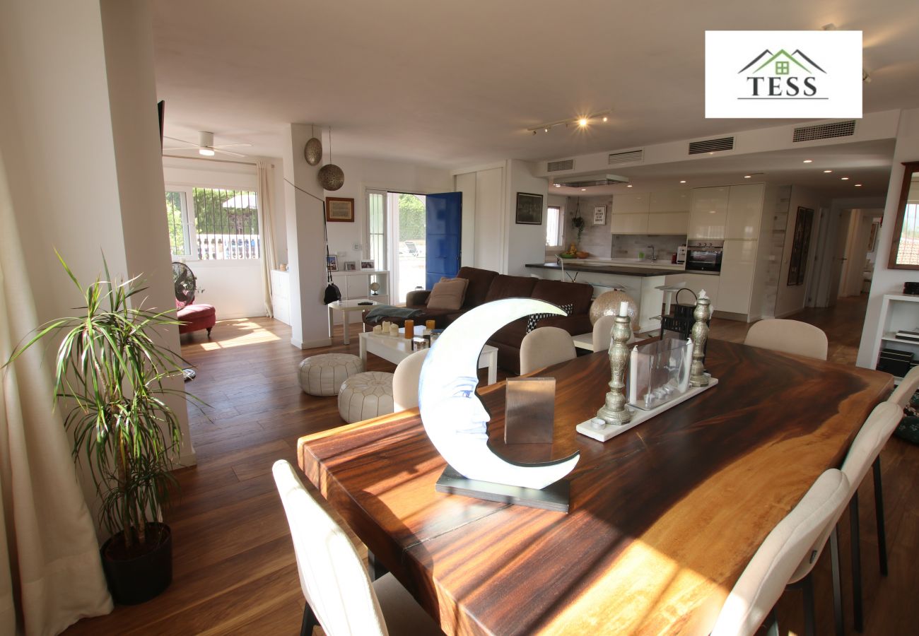 Casa en Alhaurin de la Torre - Chalet independiente en Pinos de Alhaurín