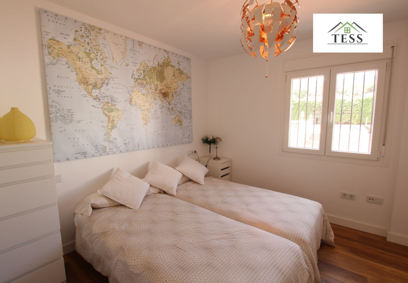 Casa en Alhaurin de la Torre - Chalet independiente en Pinos de Alhaurín